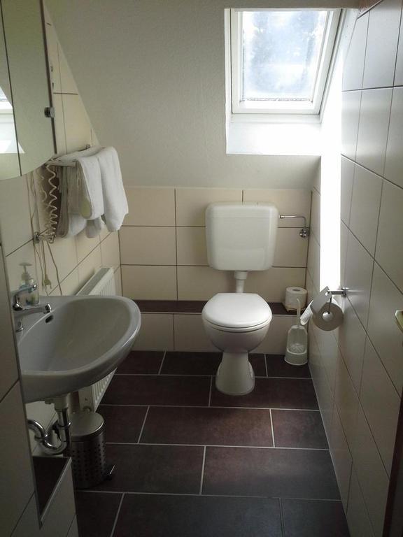 Haus Mariandl Hotel Düsseldorf Eksteriør billede
