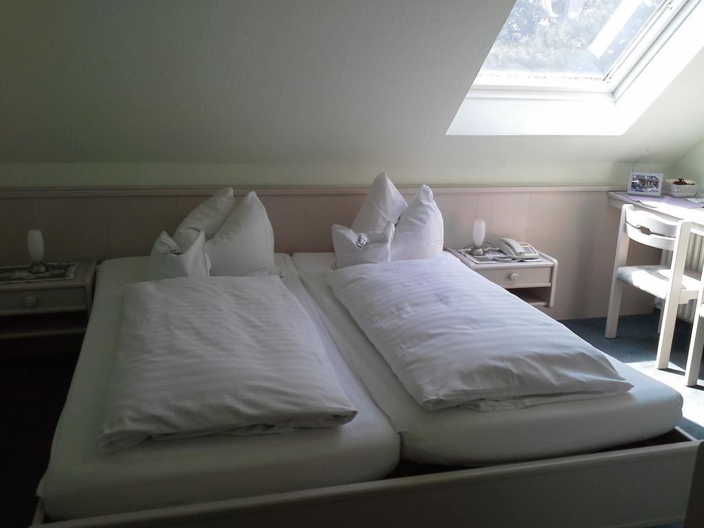 Haus Mariandl Hotel Düsseldorf Værelse billede